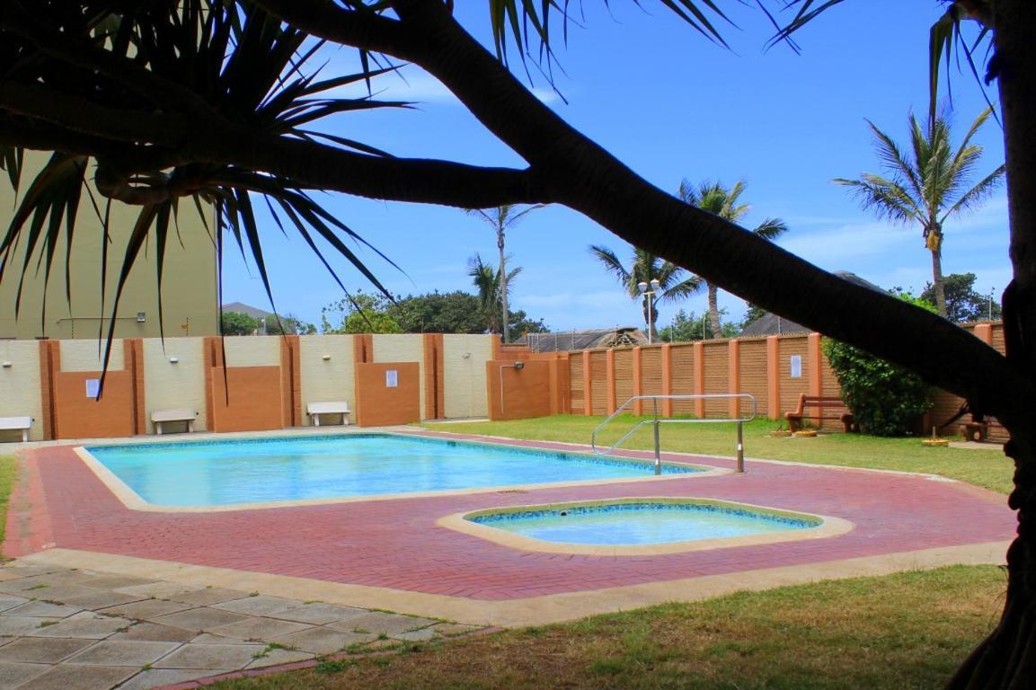 Sea Wave Holidays - Stella Maris Amanzimtoti Exteriér fotografie